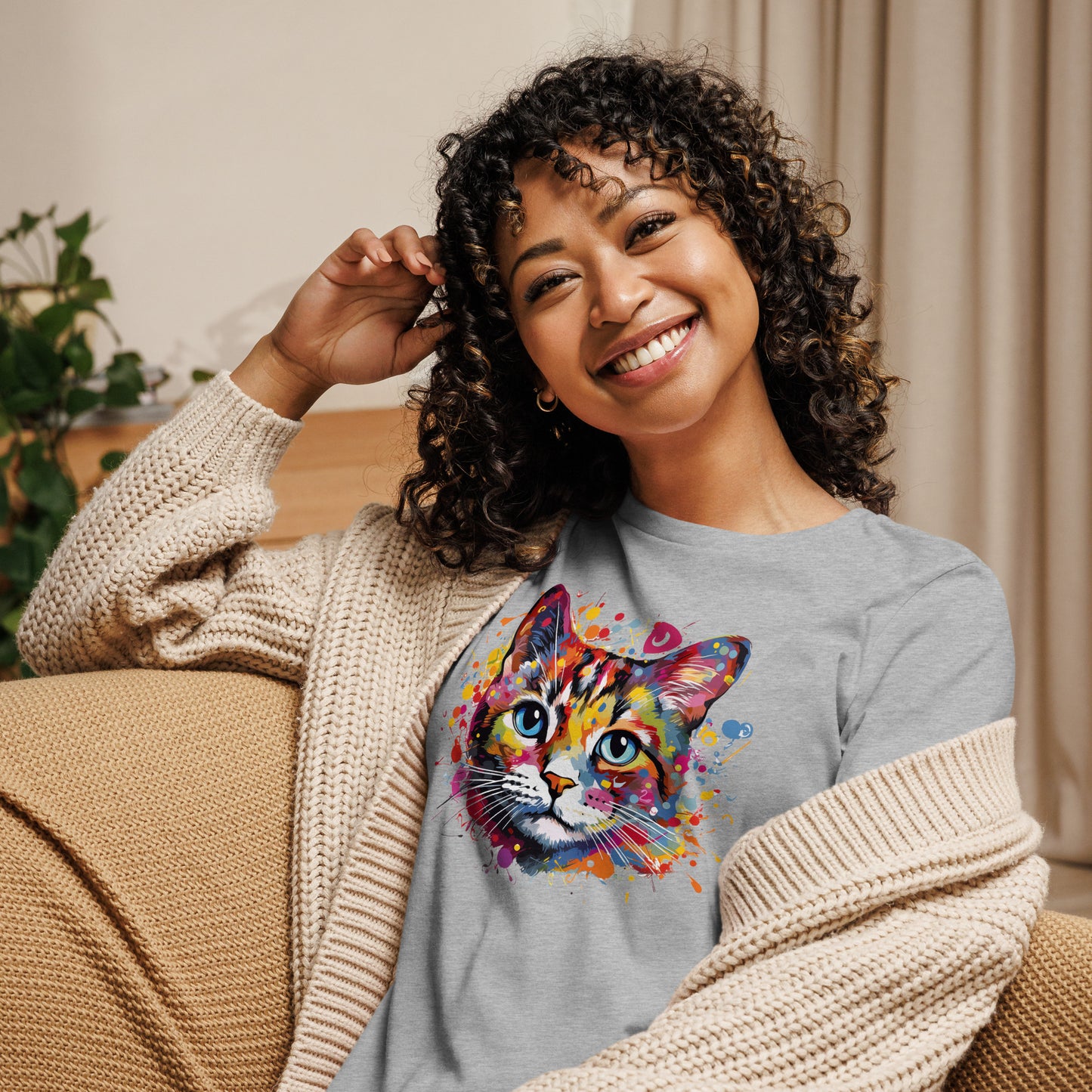Painted Cat Face Relaxed T-Shirt | Bella + Canvas 6400