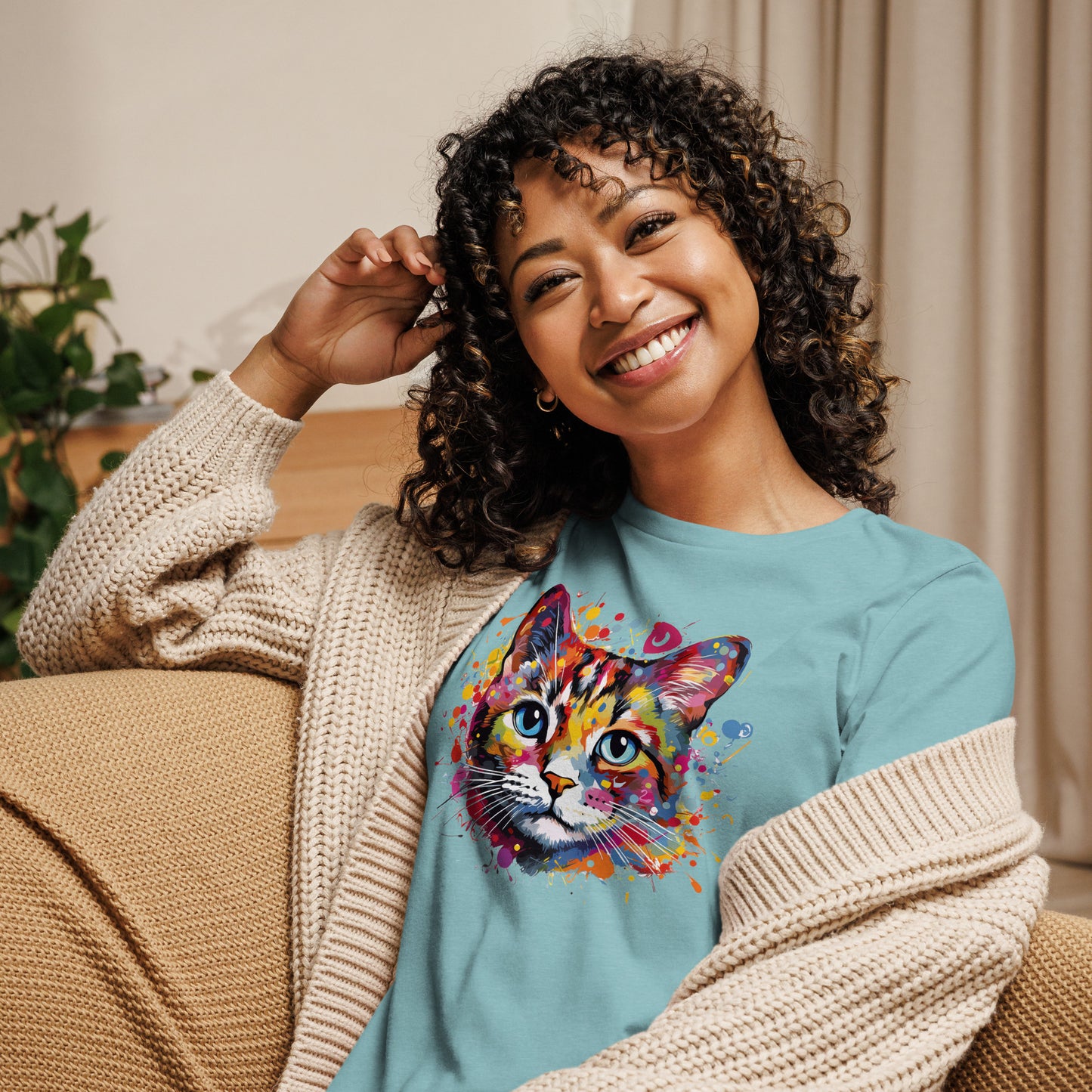 Painted Cat Face Relaxed T-Shirt | Bella + Canvas 6400