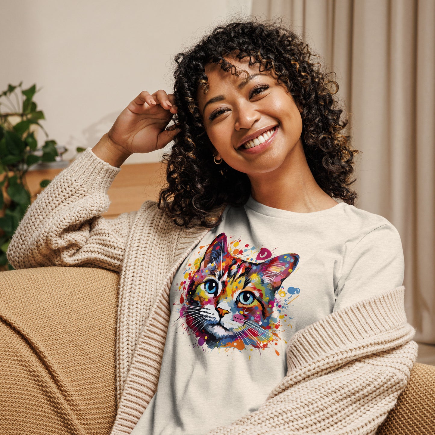 Painted Cat Face Relaxed T-Shirt | Bella + Canvas 6400