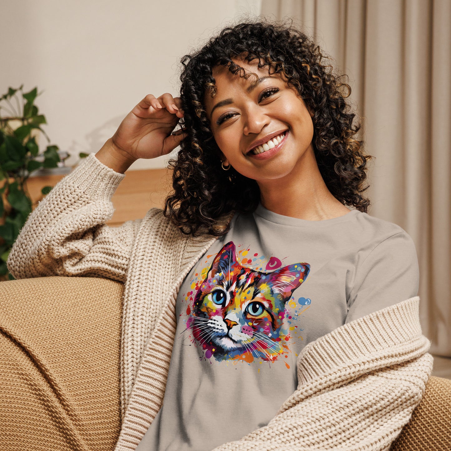 Painted Cat Face Relaxed T-Shirt | Bella + Canvas 6400